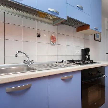 Apartment Studio 15084a Rovinj
