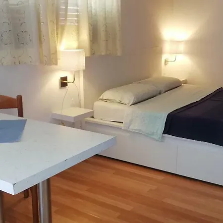 Studio 15084a * Rovinj